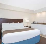 Days Inn & Suites by Wyndham Baxter Brainerd Area hotel detail image 7