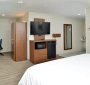 Holiday Inn Express Santa Rosa North by IHG hotel detail image 3