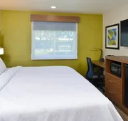 Holiday Inn Express Santa Rosa North by IHG hotel detail image 4