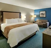 DoubleTree by Hilton Roseville Minneapolis hotel detail image 3