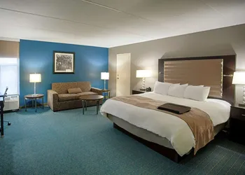 DoubleTree by Hilton Roseville Minneapolis hotel thumbnail 4