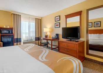 Quality Inn Pueblo North hotel thumbnail 6