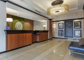 Fairfield Inn & Suites Columbus hotel thumbnail 2
