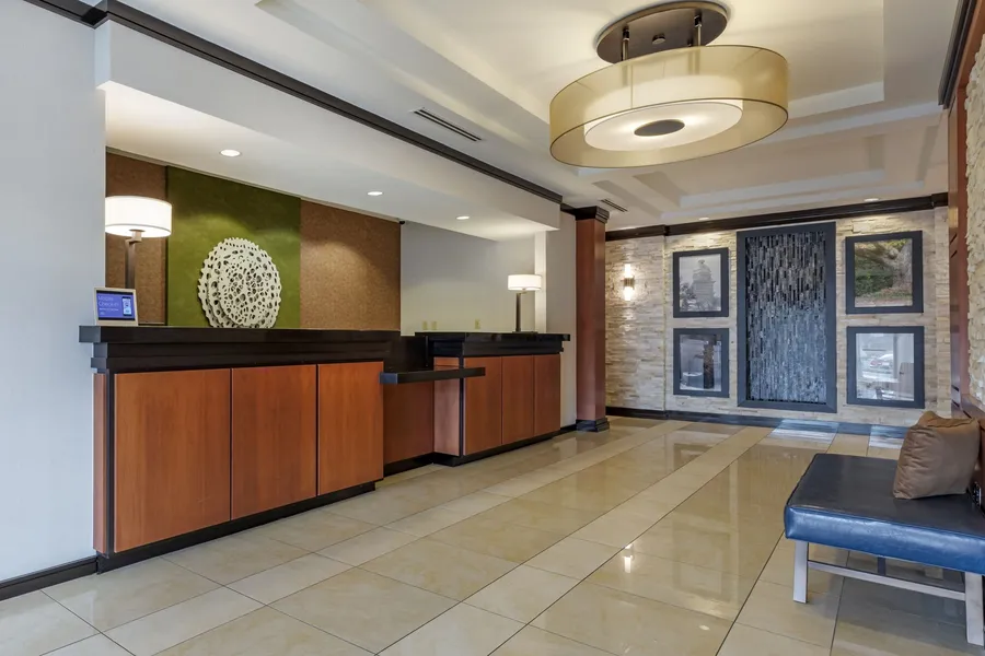 Fairfield Inn & Suites Columbus hotel detail image 2