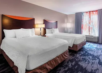 Fairfield Inn & Suites Columbus hotel thumbnail 5