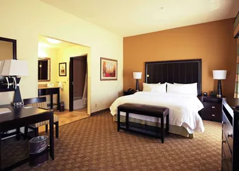 Hampton Inn & Suites McAlester hotel thumbnail 6
