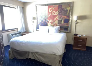 Howard Johnson by Wyndham Merrillville hotel thumbnail 6