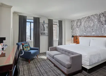 Le Méridien Indianapolis hotel thumbnail 8