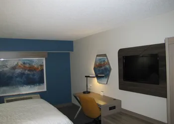 Holiday Inn Express Hotel & Suites Donegal by IHG hotel thumbnail 6