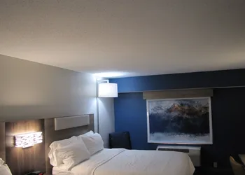 Holiday Inn Express Hotel & Suites Donegal by IHG hotel thumbnail 7