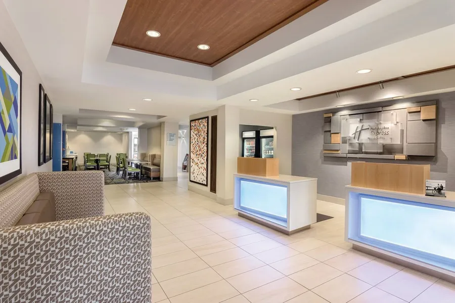 Holiday Inn Express & Suites Shawnee by IHG hotel detail image 2