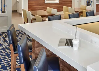 Sonesta ES Suites Burlington VT hotel thumbnail 2