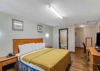 Americas Best Value Inn Torrington CT hotel thumbnail 4