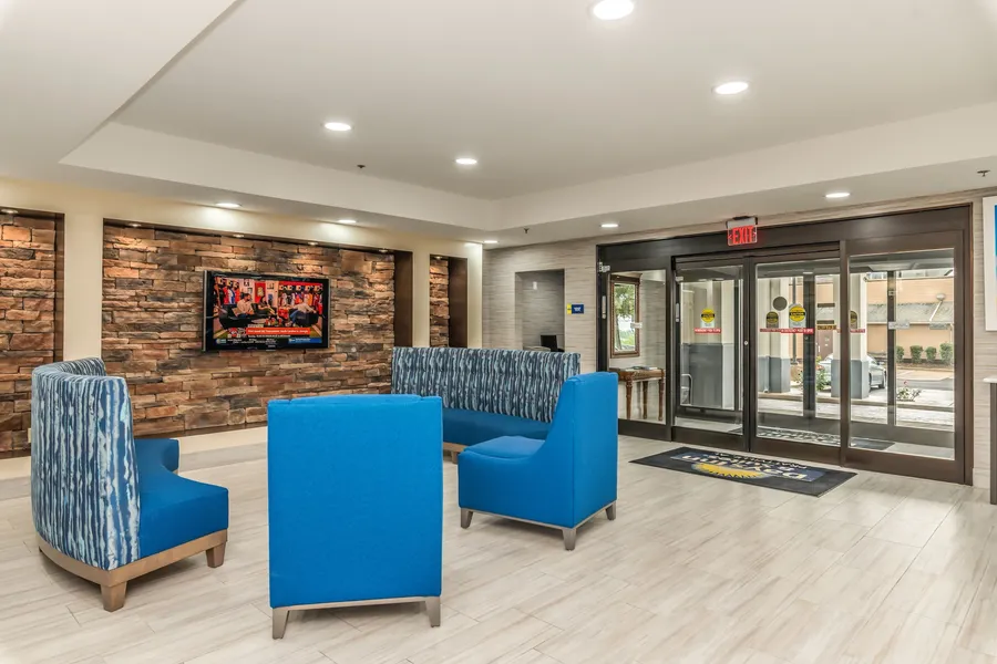Days Inn & Suites by Wyndham Prattville-Montgomery hotel detail image 2