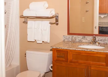 Candlewood Suites Logan by IHG hotel thumbnail 8