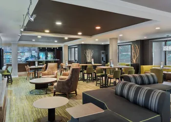 Courtyard by Marriott Lafayette Airport hotel thumbnail 3