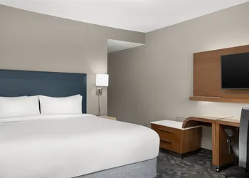 Courtyard by Marriott Lafayette Airport hotel thumbnail 4