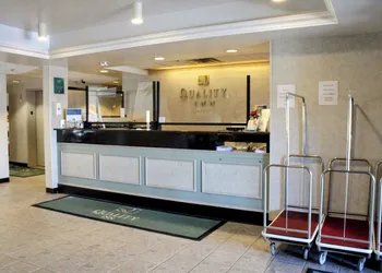 Quality Inn Midway hotel thumbnail 3