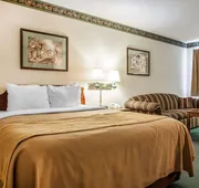 Quality Inn Midway hotel detail image 7