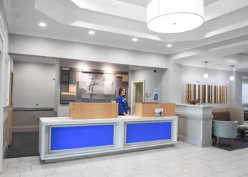 Holiday Inn Express & Suites Valdosta West - Mall Area by IHG hotel thumbnail 2