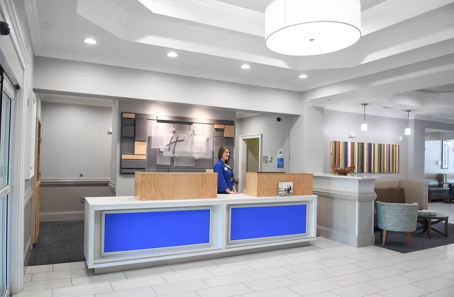 Holiday Inn Express & Suites Valdosta West - Mall Area by IHG hotel detail image 2