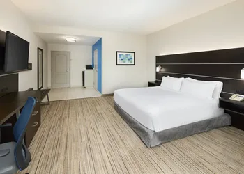 Holiday Inn Express & Suites Valdosta West - Mall Area by IHG hotel thumbnail 6