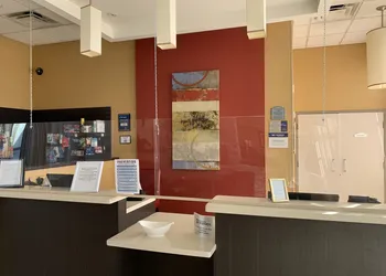 Best Western Plus Bowmanville hotel thumbnail 5