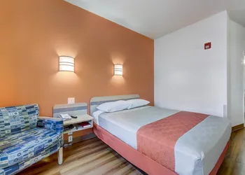 Motel 6 Roseburg, OR hotel thumbnail 6
