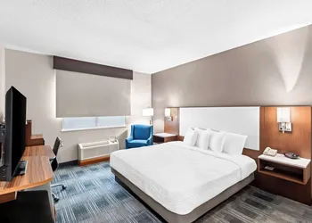 Best Western Ottumwa Inn & Suites hotel thumbnail 5