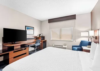 Best Western Ottumwa Inn & Suites hotel thumbnail 8