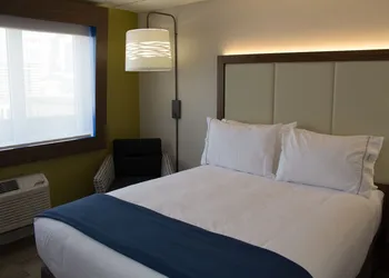 Holiday Inn Express Salt Lake City Downtown by IHG hotel thumbnail 2