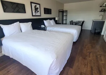 Richland Inn and Suites hotel thumbnail 7
