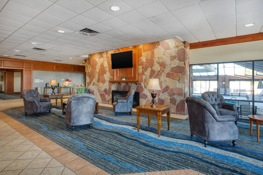 SureStay Plus Hotel by Best Western Price hotel detail image 2