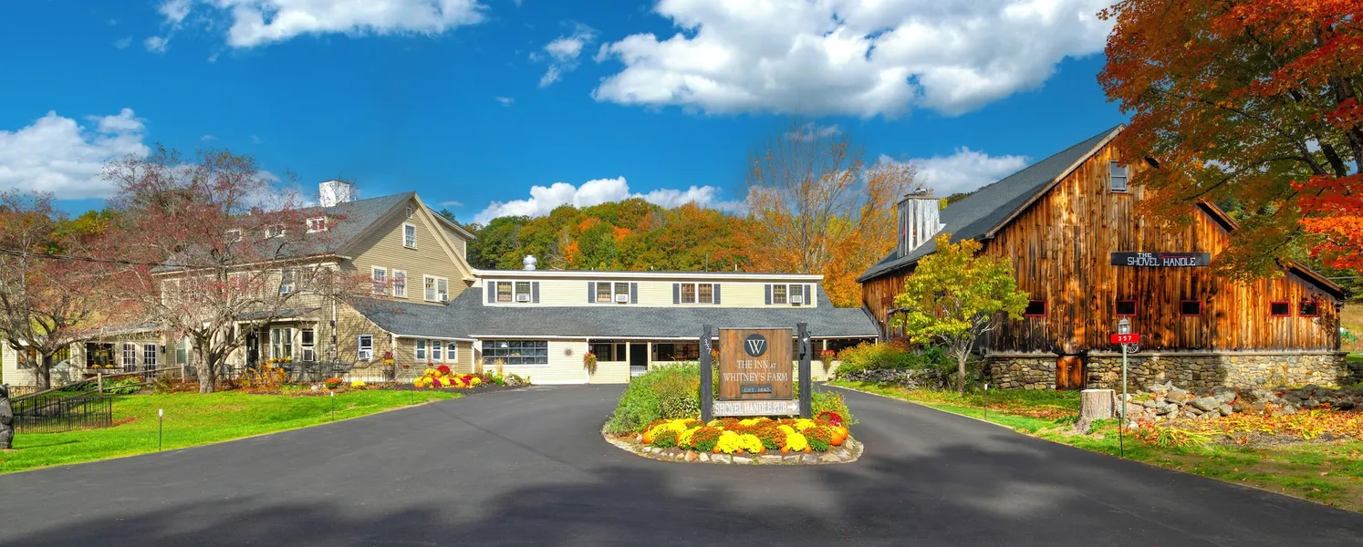 Whitneys Inn at Black Mountain hotel detail image 2