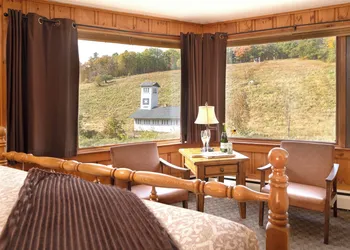Whitneys Inn at Black Mountain hotel thumbnail 6