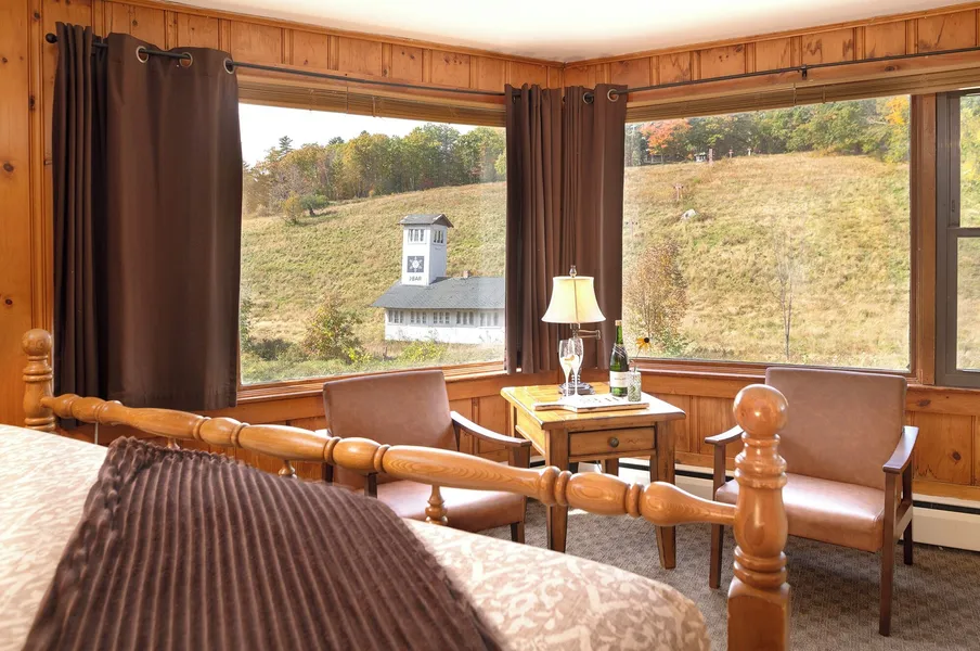 Whitneys Inn at Black Mountain hotel detail image 6