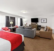 Best Western Cowichan Valley Inn hotel detail image 4