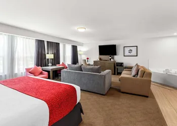 Best Western Cowichan Valley Inn hotel thumbnail 4