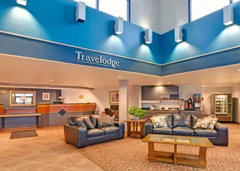 Travelodge by Wyndham Rapid City hotel thumbnail 2