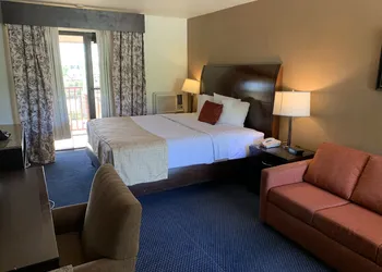 Travelodge by Wyndham Rapid City hotel thumbnail 3