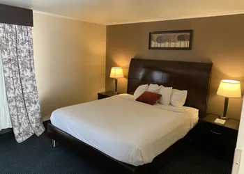 Travelodge by Wyndham Rapid City hotel thumbnail 5