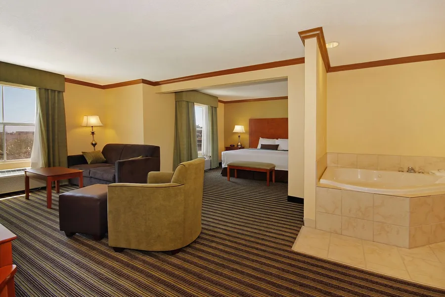 Best Western Plus Seawall Inn & Suites By The Beach hotel detail image 6