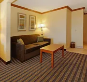 Best Western Plus Seawall Inn & Suites By The Beach hotel detail image 7