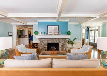Island House Hotel hotel thumbnail 6