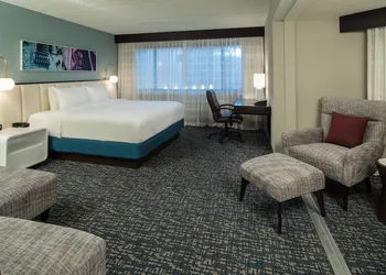 DoubleTree by Hilton Hotel Austin Northwest Arboretum hotel thumbnail 5