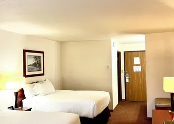 Travelodge by Wyndham Ishpeming/Marquette hotel thumbnail 8