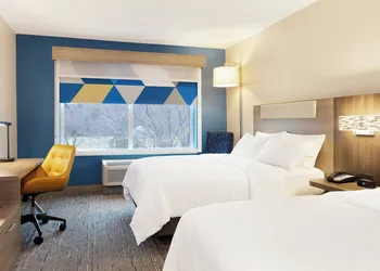 Holiday Inn Express Hyannis Cape Cod by IHG hotel thumbnail 6