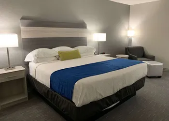Best Western Plus Clarks Summit Scranton hotel thumbnail 5
