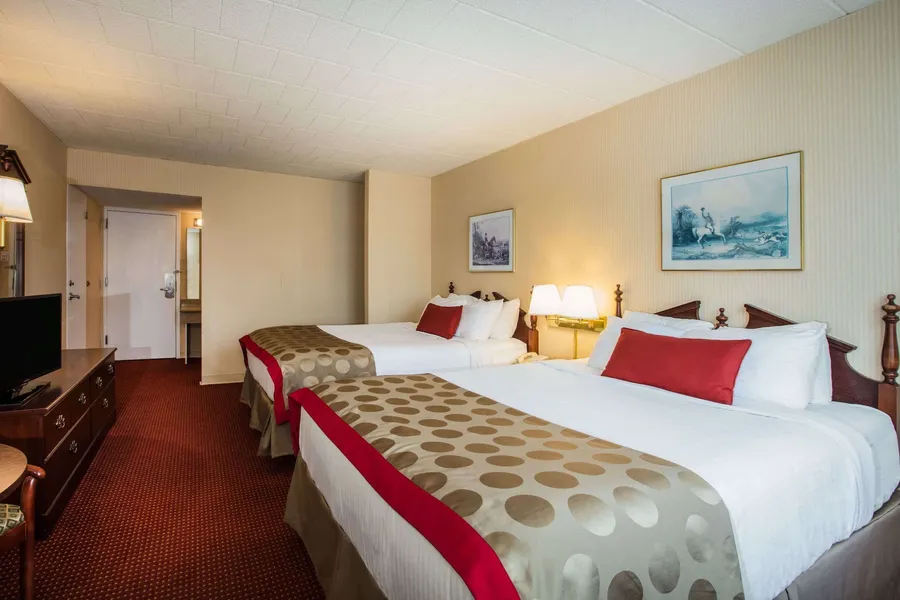 Ramada by Wyndham Ligonier hotel detail image 6