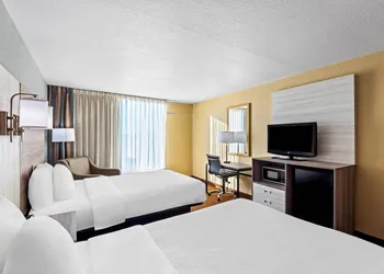 Quality Inn Fort Dodge hotel thumbnail 7